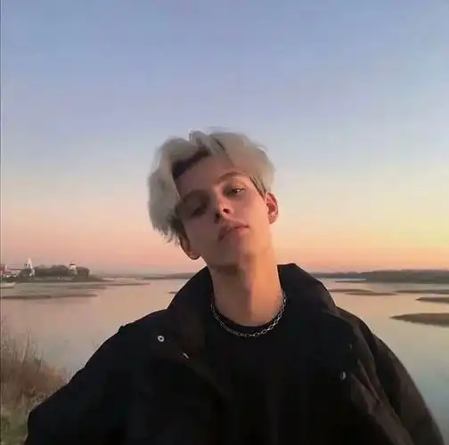kmquy@Brad