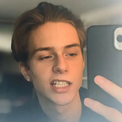 kmquy@Felix