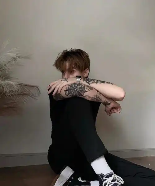 UN