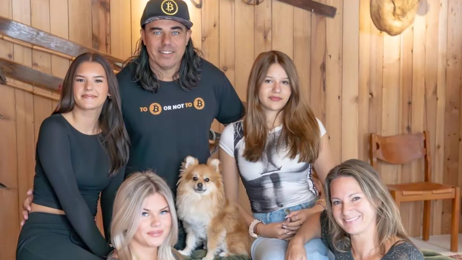 Glassnode 보고서: 비트코인 유통량의 30%가 기관과 정부에 의해 통제되어 BTC를 국가 보유고로 밀어넣었습니다.