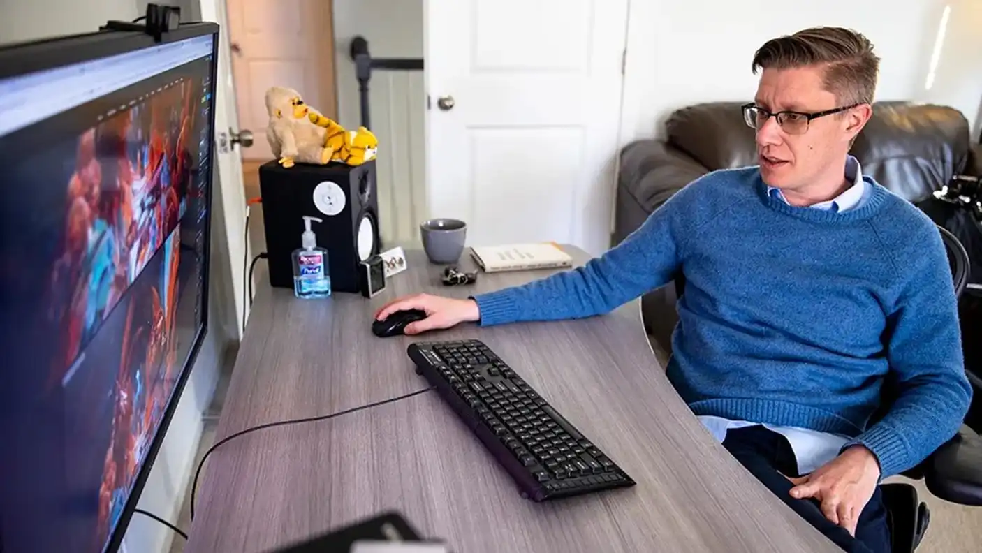 Beeple, der vor vier Jahren 69 Millionen US-Dollar mit NFT verdiente, verdient immer noch Geld